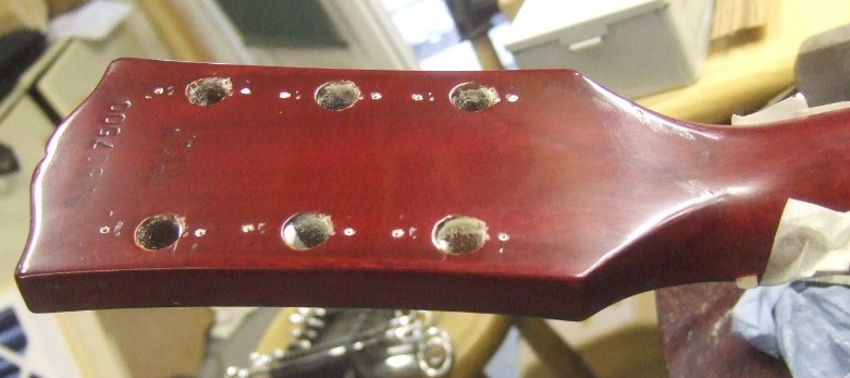 gibson-neck-break